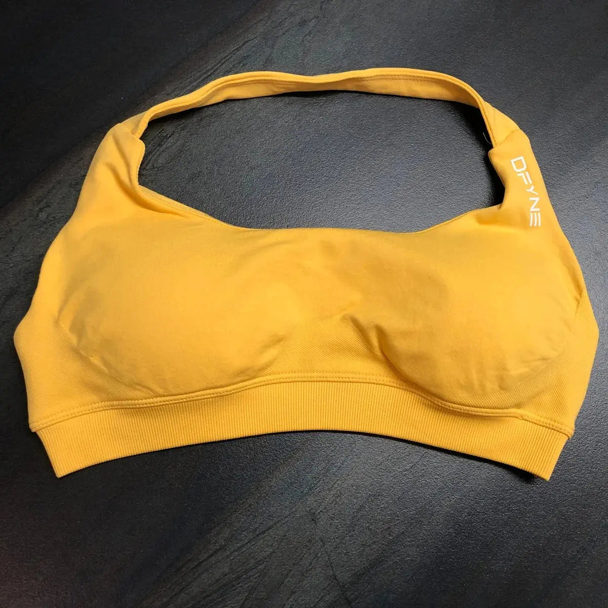 Dfyne Impact Sports Bra for Women Seamless Halter Bra Open Back Yoga Top Bras Medium Support Gym Crop Top Padded Sportswear - SlimmingHut