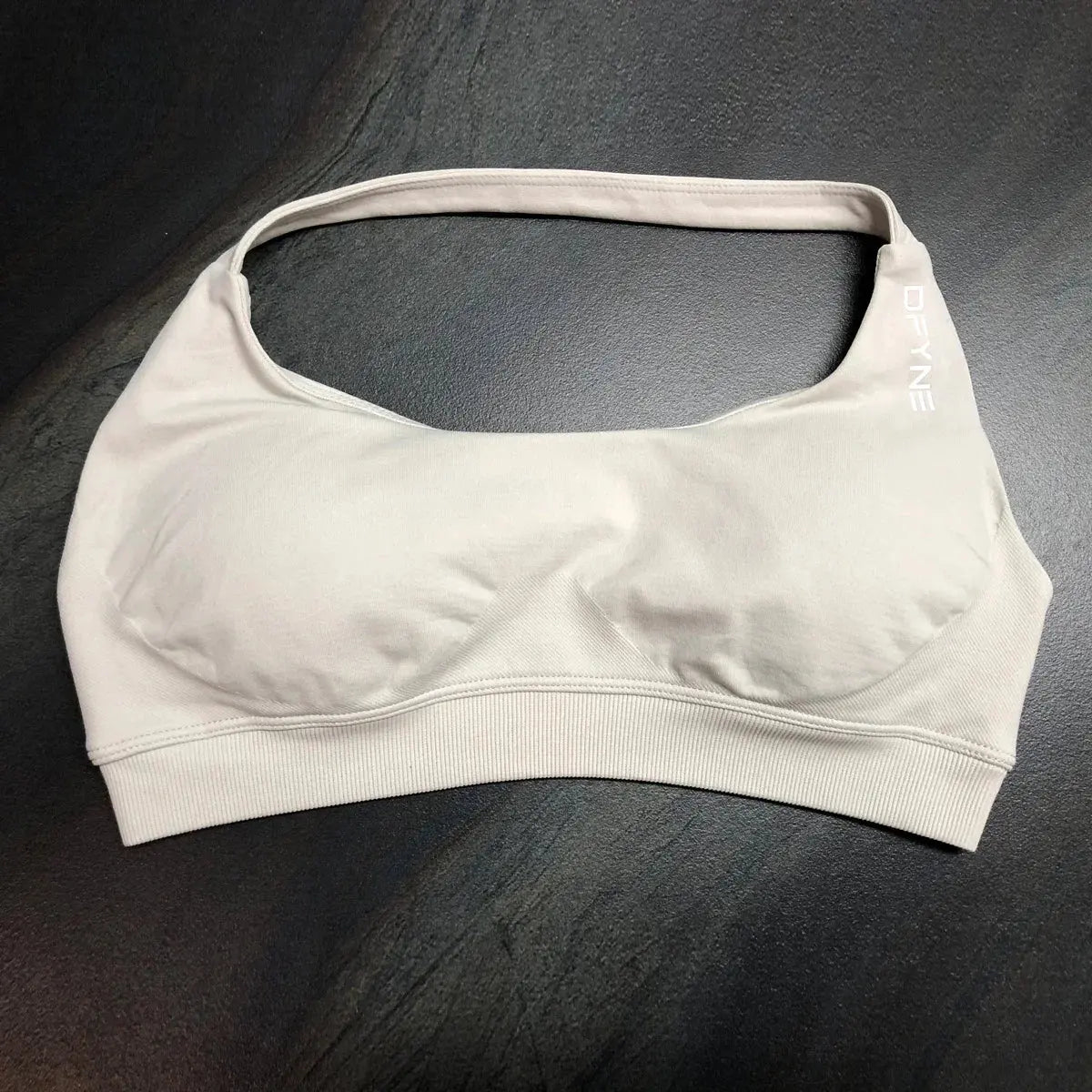 Dfyne Impact Sports Bra for Women Seamless Halter Bra Open Back Yoga Top Bras Medium Support Gym Crop Top Padded Sportswear - SlimmingHut