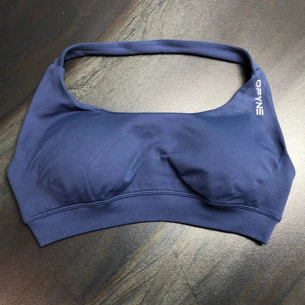 Dfyne Impact Sports Bra for Women Seamless Halter Bra Open Back Yoga Top Bras Medium Support Gym Crop Top Padded Sportswear - SlimmingHut