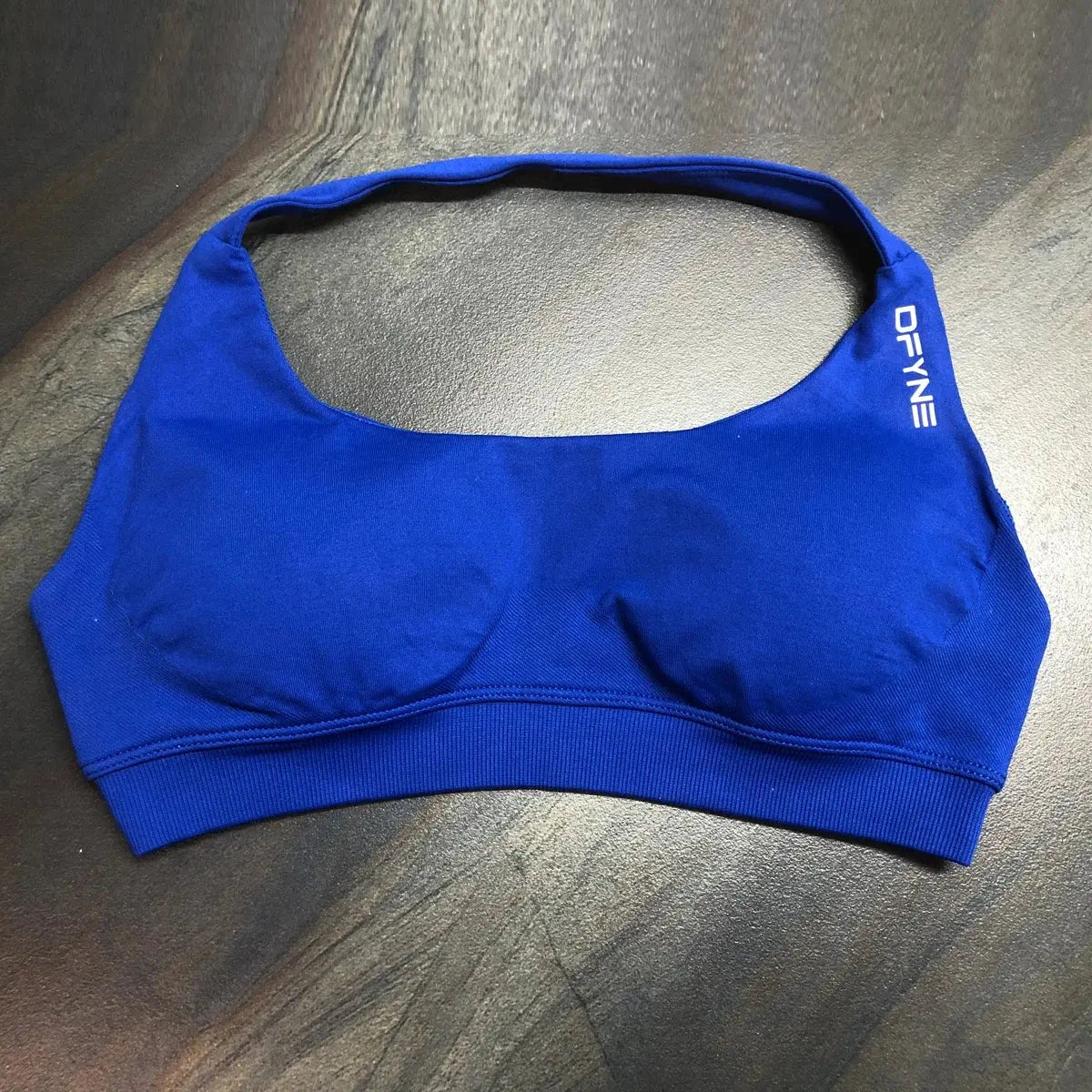 Dfyne Impact Sports Bra for Women Seamless Halter Bra Open Back Yoga Top Bras Medium Support Gym Crop Top Padded Sportswear - SlimmingHut