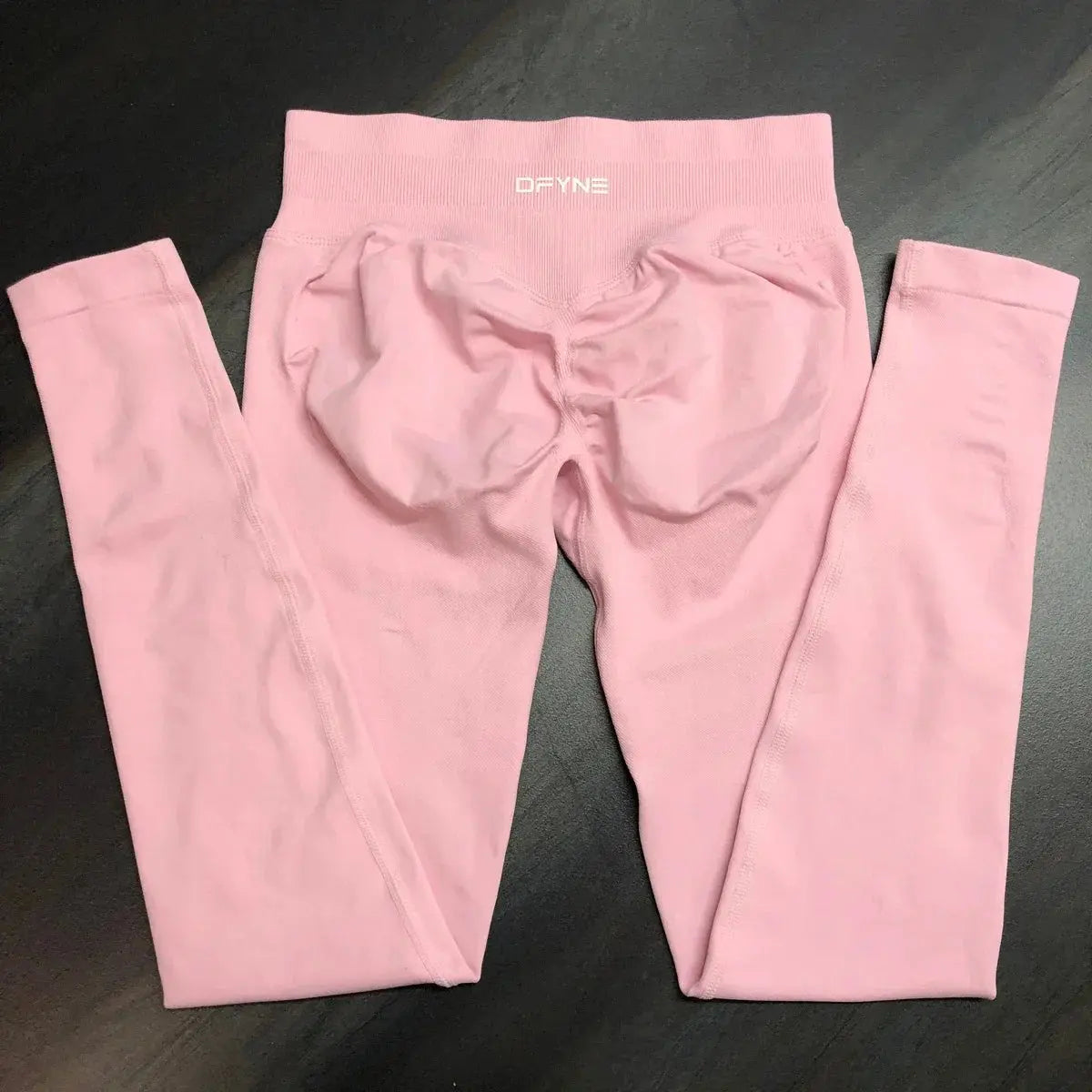 Dfyne Impact Leggings for Women Seamless Yoga Legging Flex Scrunch Bum Gym Legging Low Waistband Fitness Sports Tights - SlimmingHut